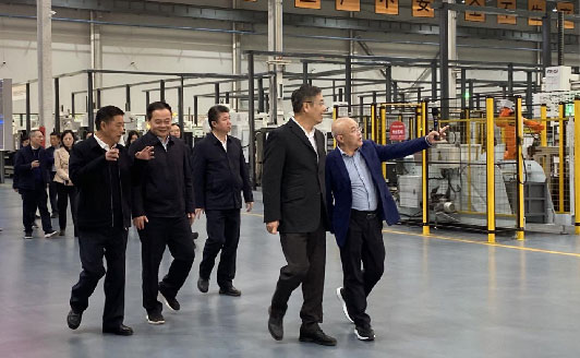 2023年11月21日，江西省委常委、常务副省长任珠峰一行到9001诚信金沙股份视察调研。